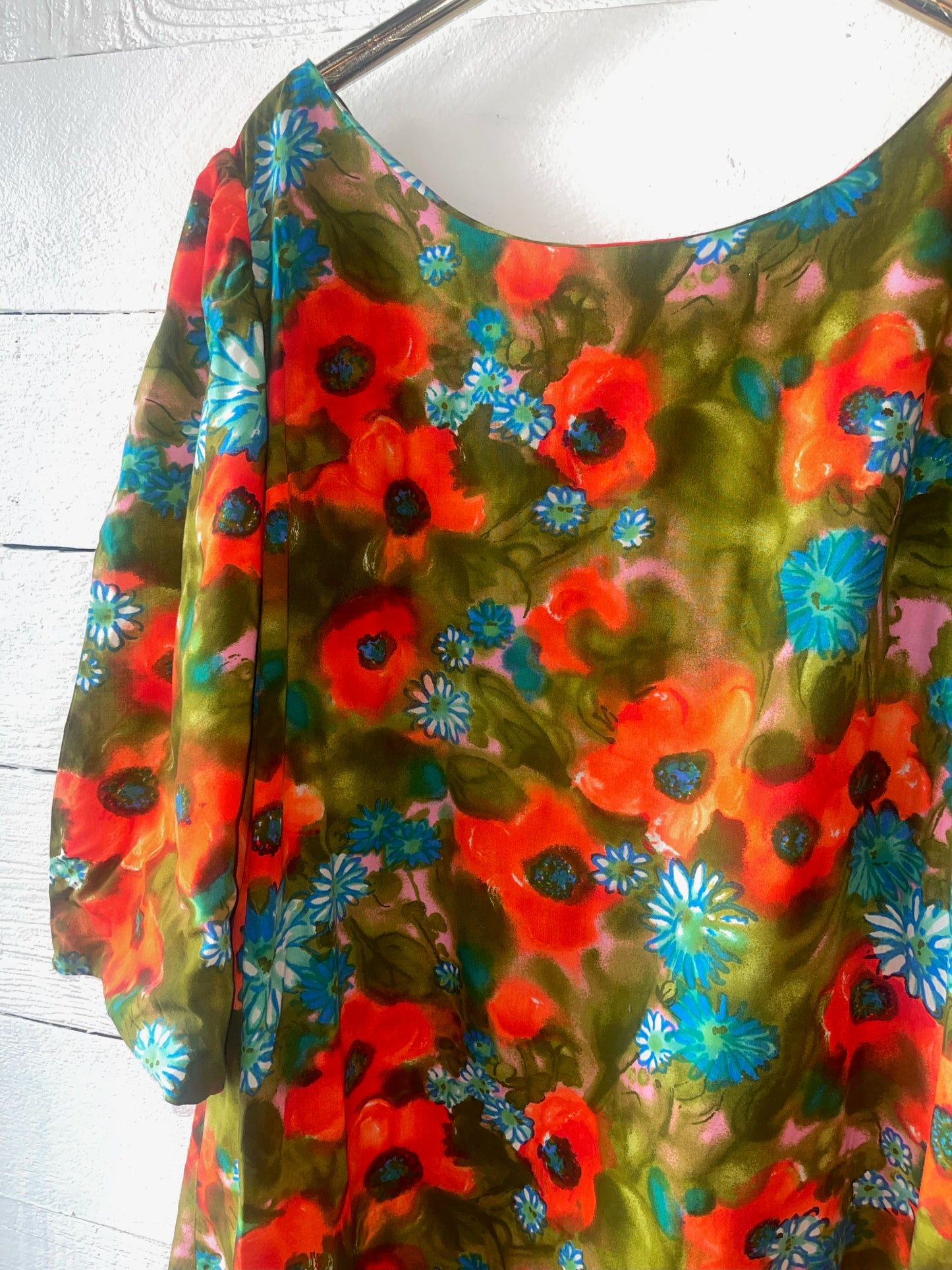 VNTG Short Multi-Colored Floral MuMu (Plus)
