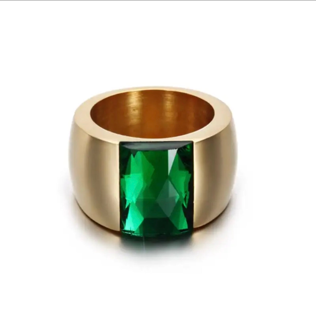 Bold Emerald Ring